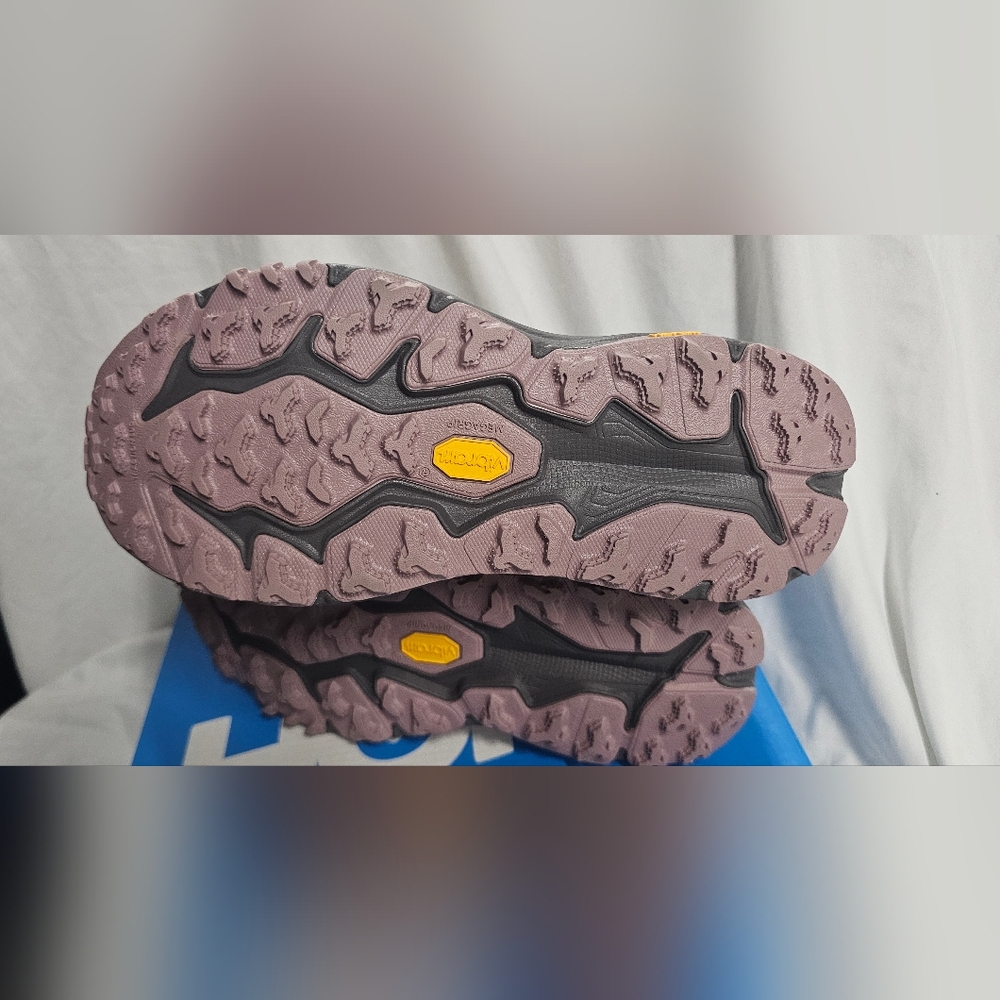 HOKA One Speedgoat 6 GTX Shoes Smoky Quartz 1155151-SZQ Women SZ 7 New With Box - Picture 6 of 7